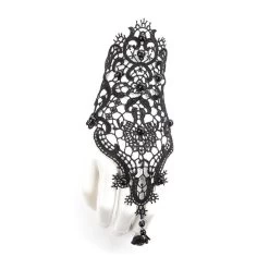 Prudence – Black Lace Ring Bracelet