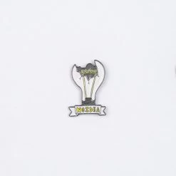No Idea Broken Light Bulb Enamel Pin – #151